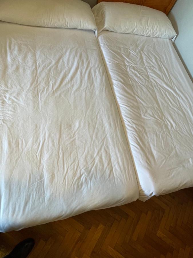 Albergue Hostal Sao Telmo 图伊 外观 照片