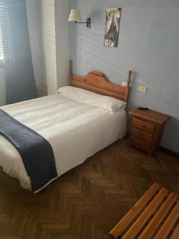 Albergue Hostal Sao Telmo 图伊 外观 照片