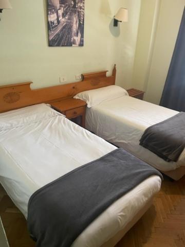 Albergue Hostal Sao Telmo 图伊 外观 照片